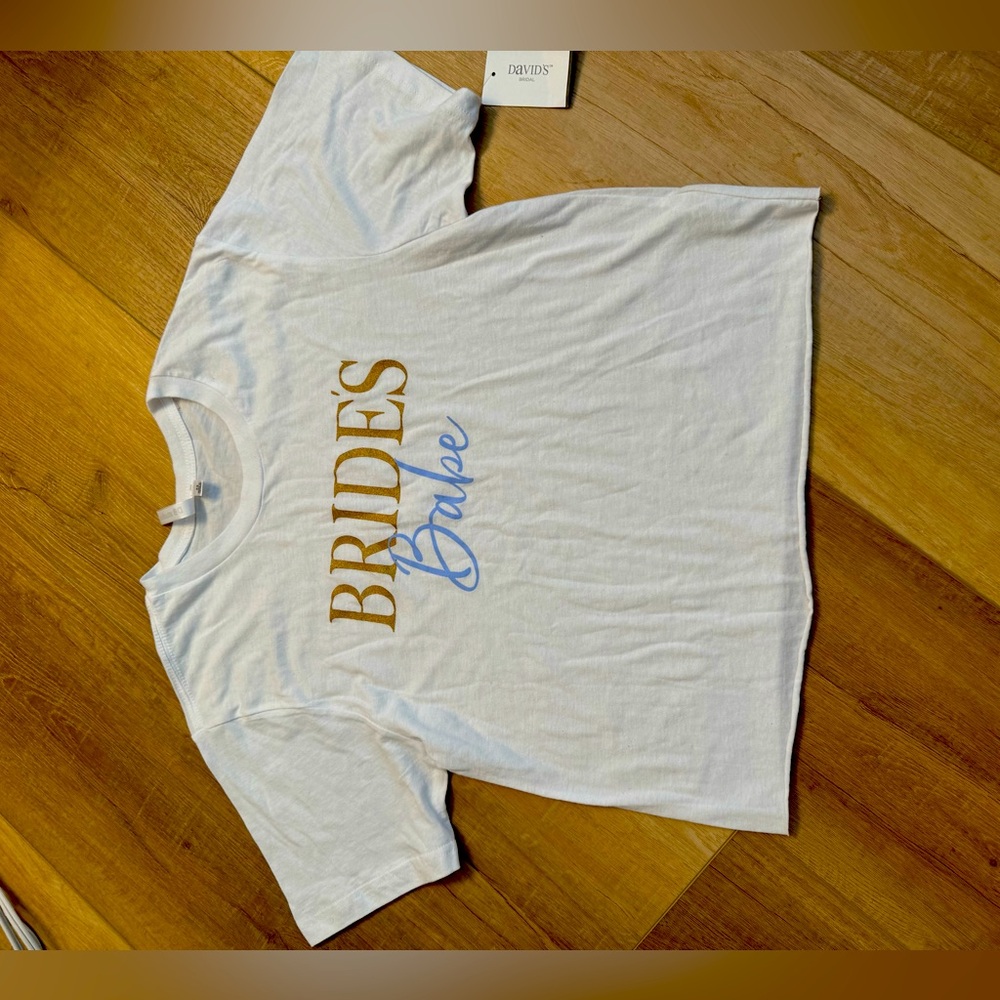 NWT bridal tshirt “Brides Babe” perfect for special gal of the bridal party